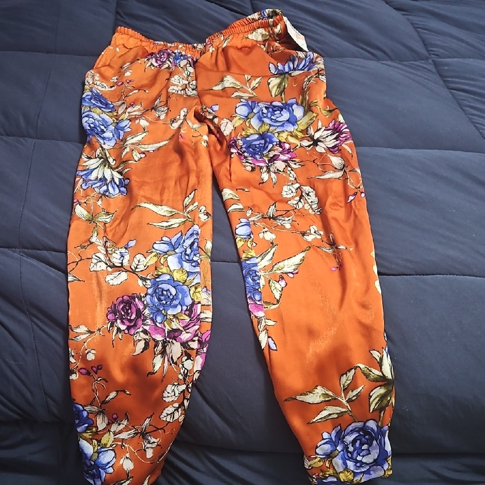 NWT Small Honey & Lace Newport Jogger